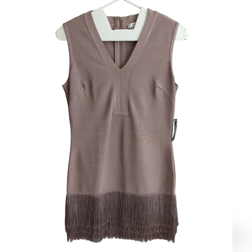 Venus Dress, bandage bodycon, Fringe Flapper, slimming, women's 22, NWT - Picture 2 of 12